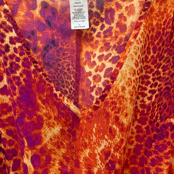 Epique Moi Sheer Blouse Abstract Multi-color - Picture 3 of 5